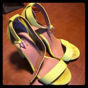 NEON YELLOW TORRID HEELS SIZE 11